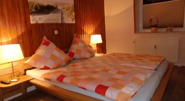 Traumhafte-Ferienwohnung-Kaethi, Забронировать Отель Отели Фленсбург 3 звезды, 3*