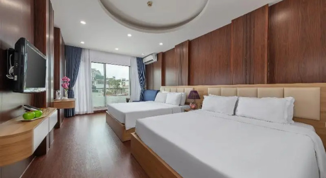 Двухместный номер Standard с балконом Millennium Hanoi Hotel