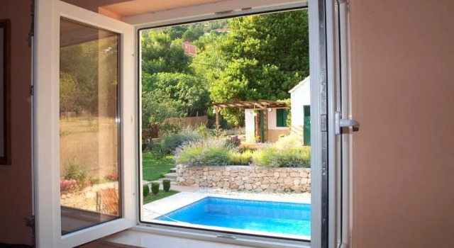Коттедж Villa Pool Mansion Salonae