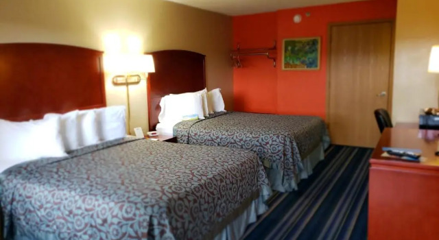 Четырёхместный номер Standard Days Inn by Wyndham Branson/Near the Strip