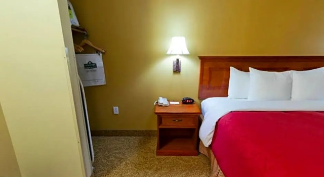 Двухместный номер Standard Country Inn & Suites by Radisson, Goldsboro, NC