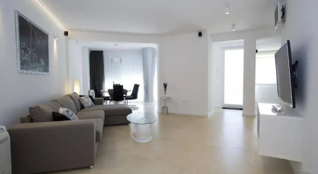 Luxury Apartment Split, Prenota Appartamento Hotel a Croatian Islands con piscina, Piscina