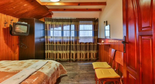 Guest House Villa Teres, Reservar Casa de hóspedes Kazanlak 