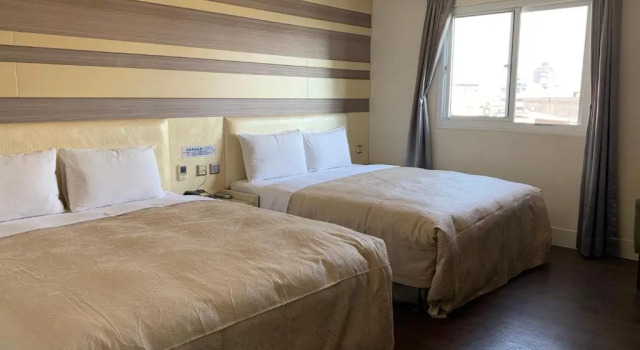 Четырёхместный номер Standard Ai Lai Fashion Hotel