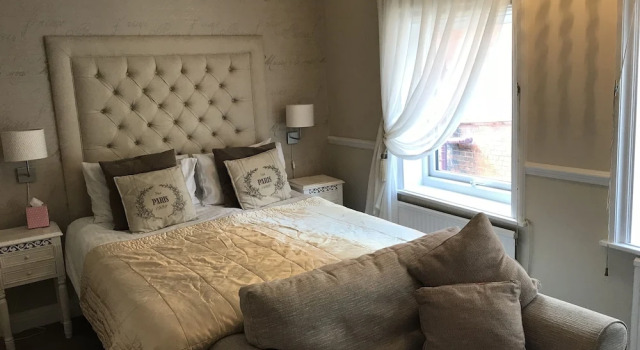Hollies Guest House, Rezervasyon Misafirhane Merseyside kahvaltılı oteller, Kahvaltı