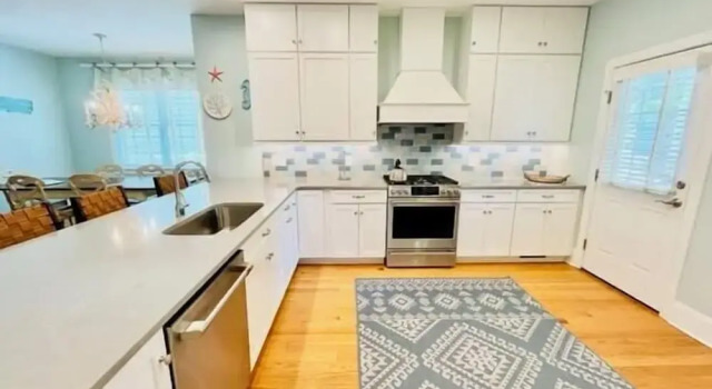 Коттедж Columbia Avenue 109