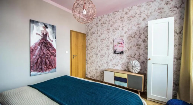 Stylish Apartments close to Eden Garden, Забронировать Апартаменты/квартира Отели Праги с парковкой, рядом с Намести Миру, Парковка