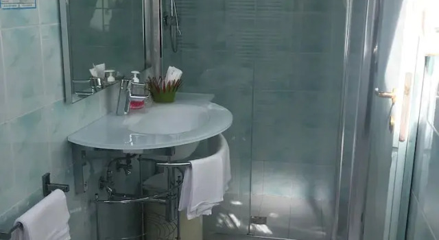 Люкс Classic с балконом Hotel Eros Residence
