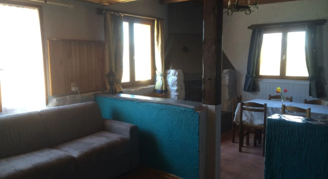 Cottage 6 -8 People is 20km From Gap and 7km From Tallard Airfield, Забронировать Дом для отпуска Виллы Овернь-Рона-Альпы, Вилла