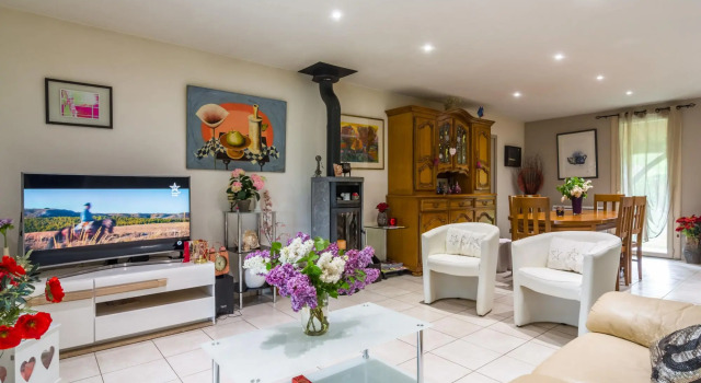 Comfy Holiday Home In Espère With Private Pool, Book Hotel Espere Lot Valley