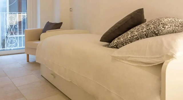 G25 Guesthouse, Rezervați Hotel Hoteluri în Bari Province cu parcare, Parcare