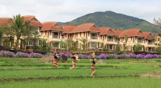 Hainan Bulongsai Resort Hotel, Rezervovat Lázně / Resort San-ja Hainan