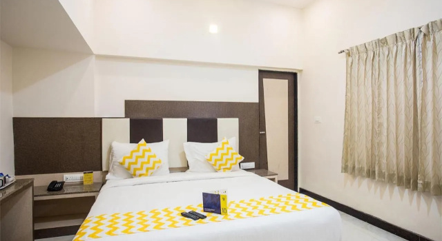 FabExpress SRJ Thaneesh Residency, Забронировать Отель Отели штата Тамилнада с завтраком, Завтраки