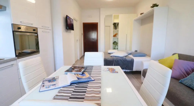 Holiday House casa Vacanze Alba A Otranto with balcony and air conditioning, Book Hotel Otranto Salento