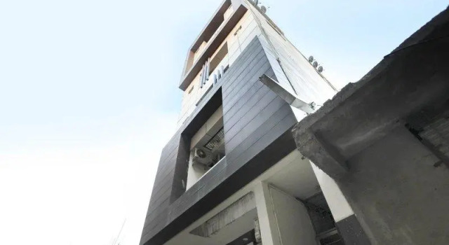 OYO 62820 Hotel Sanfot