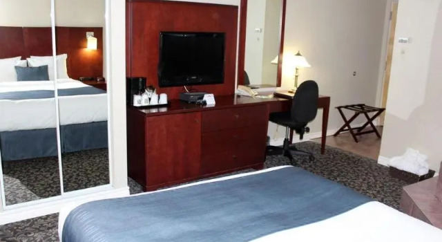 Номер Standard Quality Inn Mont-Laurier