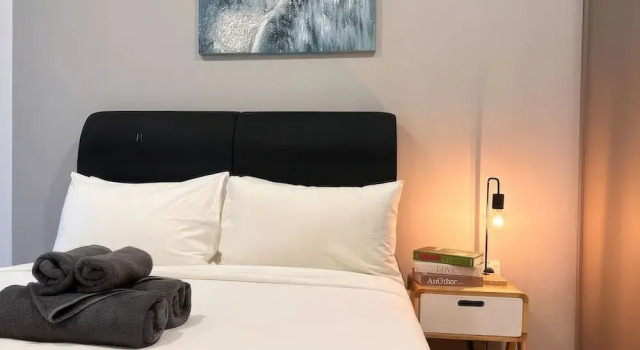 Eaton Residence KLCC, Забронировать Отель Отели Куала-Лумпура с парковкой, рядом с Центральный парк Куала-Лумпура, Парковка