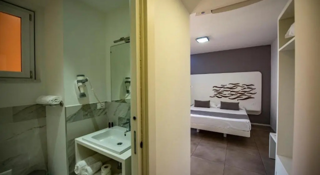 Superior Zimmer Aether Suites Tropea