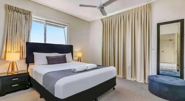 Двухместный люкс с 2 комнатами Ramada Encore by Wyndham Whale Cove
