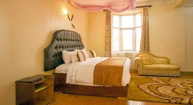 Люкс Executive Aturukan Hotel