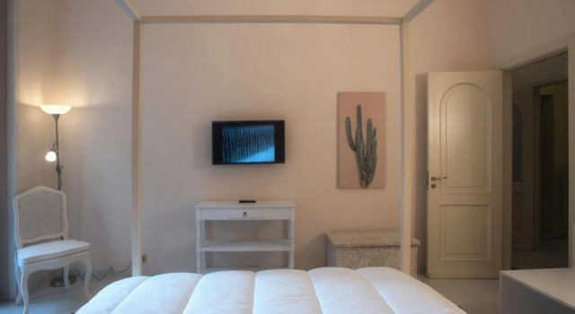 Suite Regina Elena by Wonderful Italy, Забронировать Апартаменты/квартира Апартаменты Неаполя, рядом с Accademia di Belle Arti di Napoli, Апартаменты/квартира