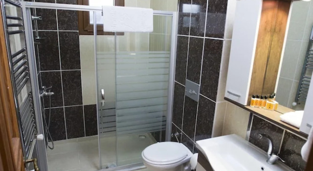 Кровать в общем номере Can Efes Hotel