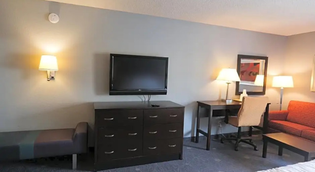 Sviitti Baymont by Wyndham Flint Airport North