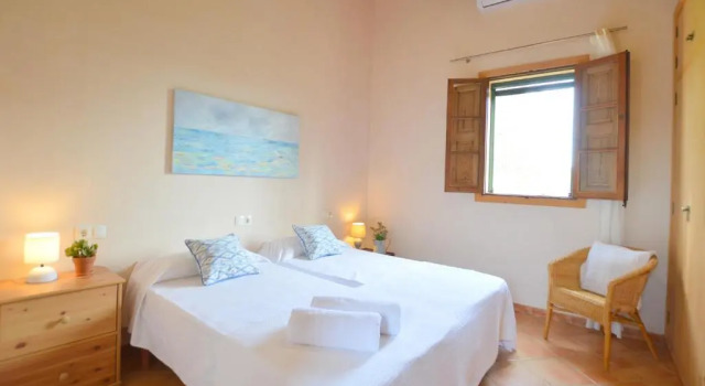 Es camp den Gall, Book Hotel Hotels in Santa Eugenia with Parking, Parking