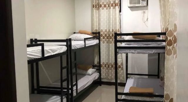 Łóżko w pokoju wieloosobowym 6 pokoi Golite Hostel-Washington