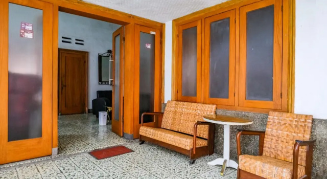 RedDoorz Syariah Near Alun-Alun Tulungagung