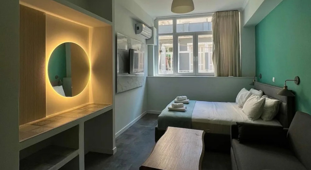 Monastiraki 101 Superhost Hub