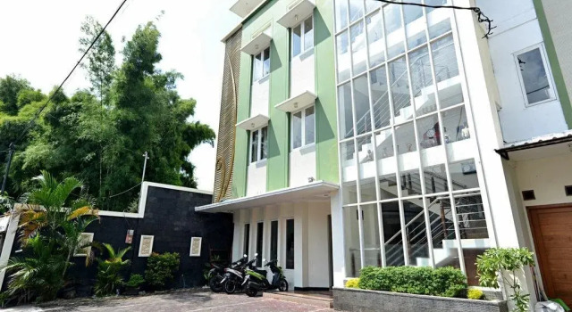 ZEN Rooms Bausasran