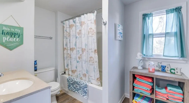 Коттедж Adorable Cottage: Fire Pit, Walk to Colonial Beach