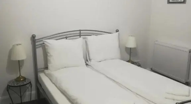 Двухместный номер Standard Royal Guest House II