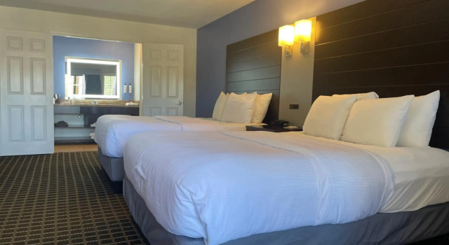 Hotel Solares