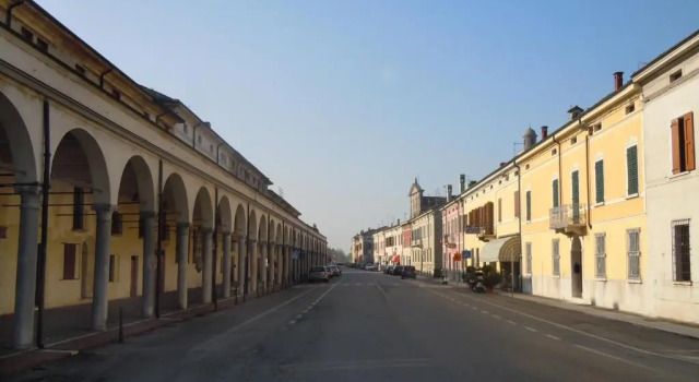 Terminus, Rezervați Bed and Breakfast Villastrada Lombardia