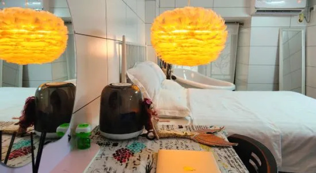 Люкс Yingxin Homestay (Guangxi University)