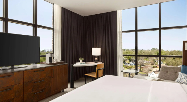 Двухместный номер Standard Valley Hotel Homewood Birmingham - Curio Collection By Hilton