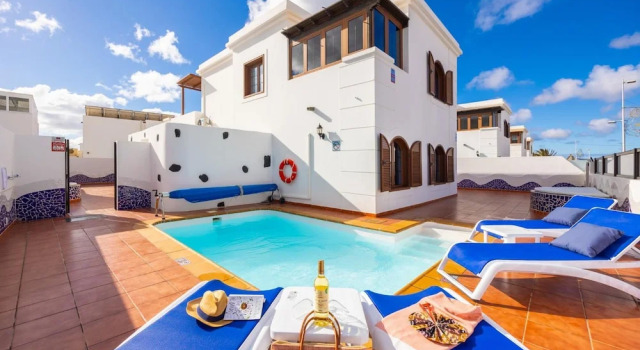 Villa Dulce in Tias With 4 Bedrooms and 2 Bathrooms