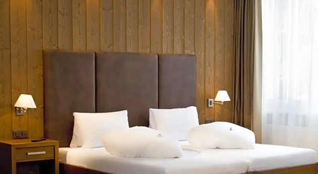 Двухместный номер Standard Hotel Quellenhof Leukerbad