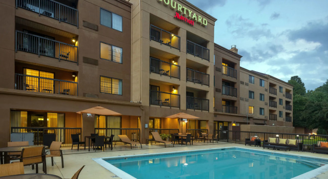 Courtyard by Marriott Winston-Salem Hanes Mall