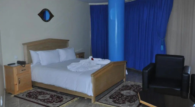 Полулюкс HOTEL DELTA ATLAS