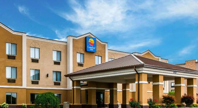 Кровать в общем номере Comfort Inn Plainfield - Indianapolis Airport