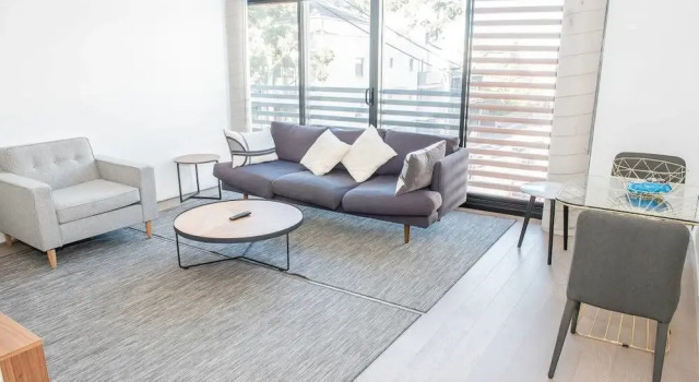 Апартаменты Super Cool Newtown Pad H393