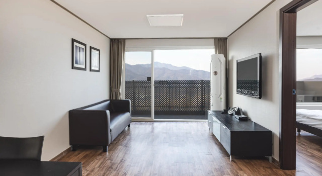 Люкс Royal Kensington Resort Chungju