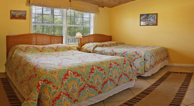 Manatee Bay Inn - Near Fishing Pier Fort Myers Beach, Забронировать Отель Отели в центре Форт-Майерс-Бич с завтраком, отели в центре Форт-Майерс-Бич с завтраком