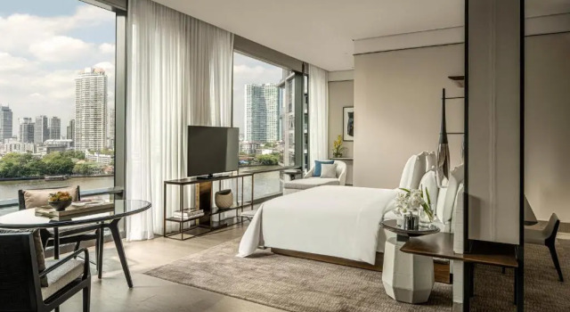 Двухместная студия-люкс с видом на реку Four Seasons Hotel Bangkok at Chao Phraya River