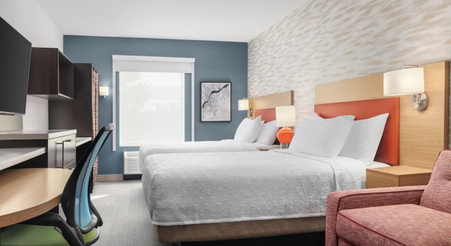 Четырёхместный люкс Home2 Suites By Hilton Kitchener