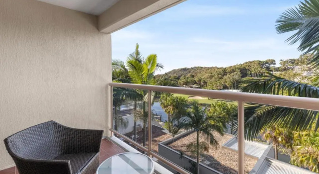 Номер Executive Pacific Bay Resort