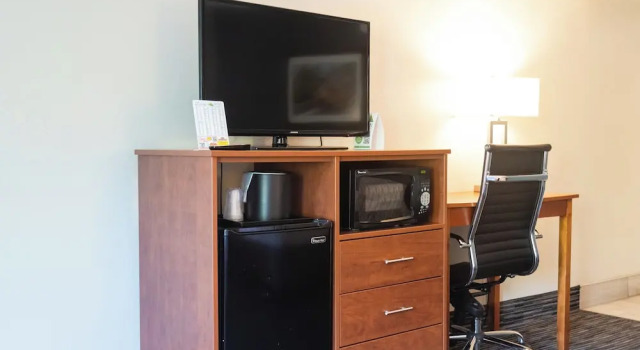 Двухместный номер Standard с балконом Twin Mountain Inn & Suites